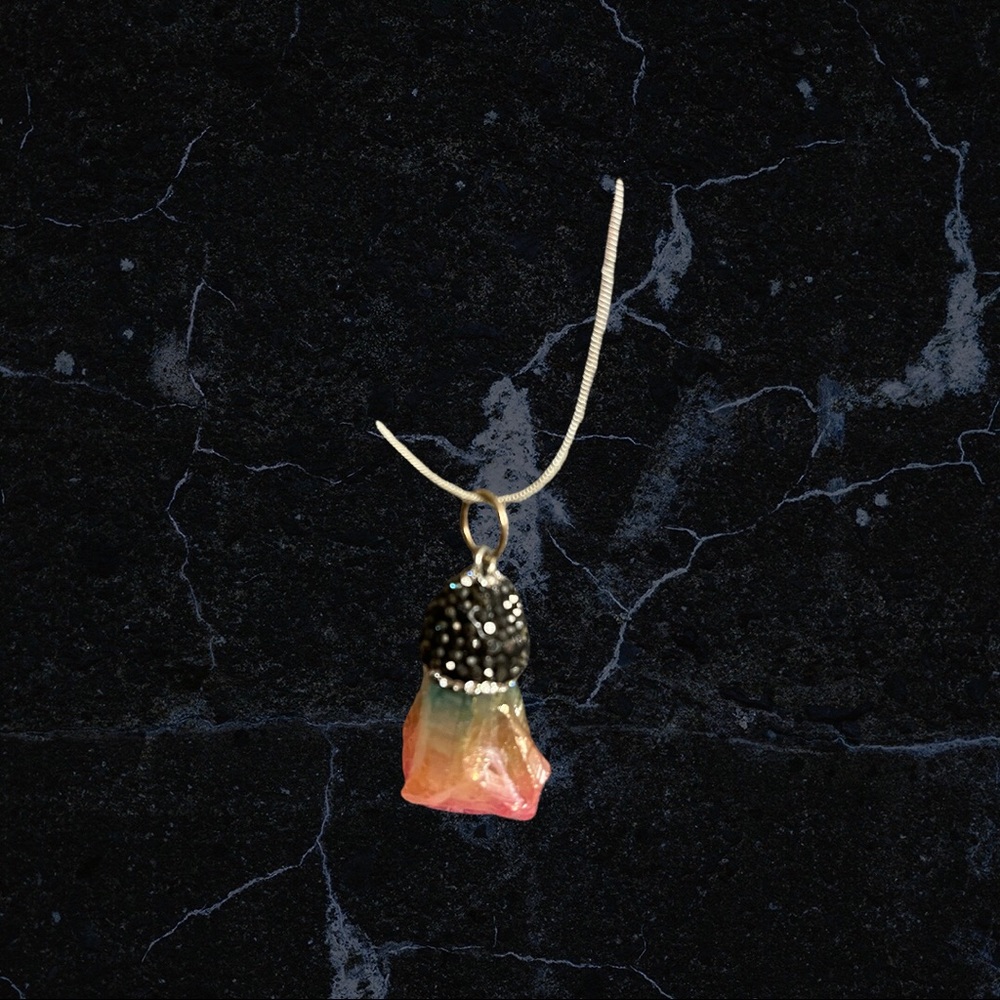 Beautiful Rainbow Quartz’ Crystal sterling silver necklace